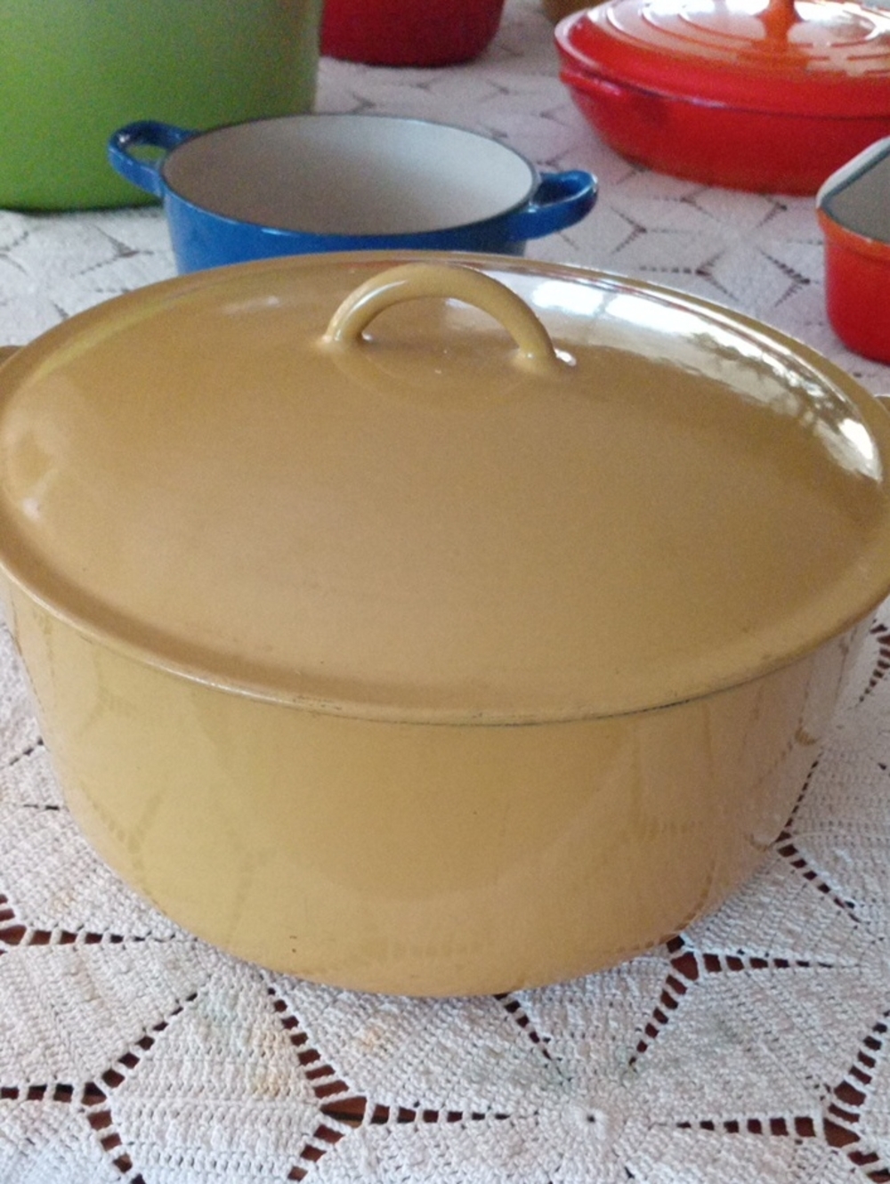 Yellow Enamel Covered Casserole – Classic Kitchen Pot